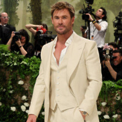 Chris Hemsworth wore a custom Tom Ford suit to his first Met Gala