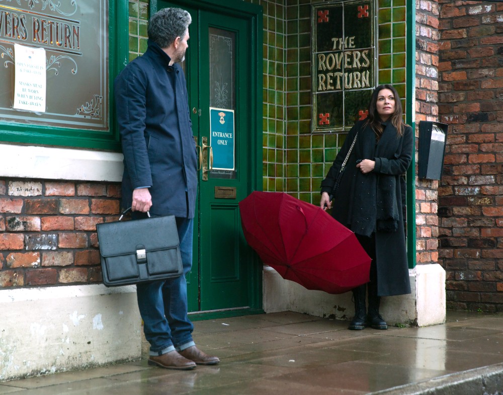 Lucas makes Carla a tempting offer / Picture Credit: ITV