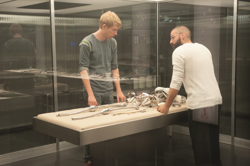 Gleeson and Isaac in Ex Machina / Picture Credit: Universal Pictures