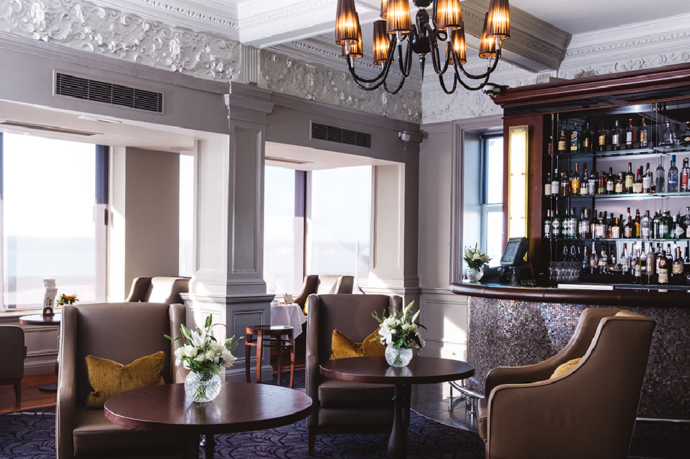 Grand Jersey Hotel & Spa Champagne Bar