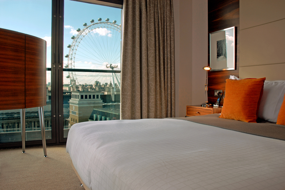 The bedroom offers an impressive view of London