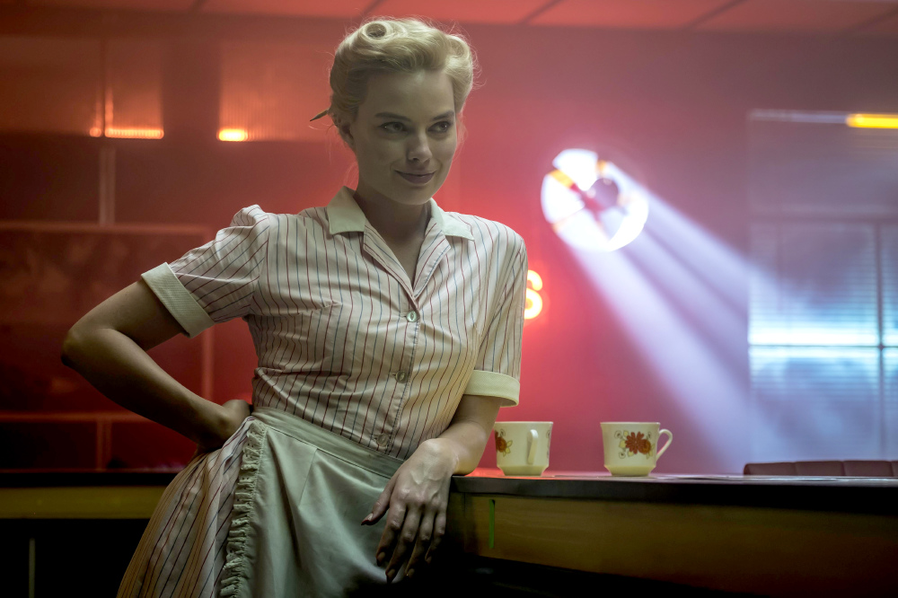 Margot Robbie is the ultimate femme fatale in Terminal