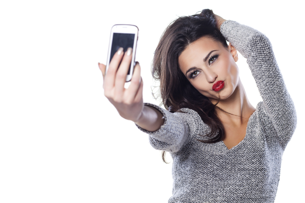 Nearly 30% of people admit to taking 5 selfies a day
