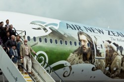 Air New Zealand Decorate A Plane For The Hobbit