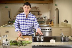 Asparagus and Shallot Soup Recipe