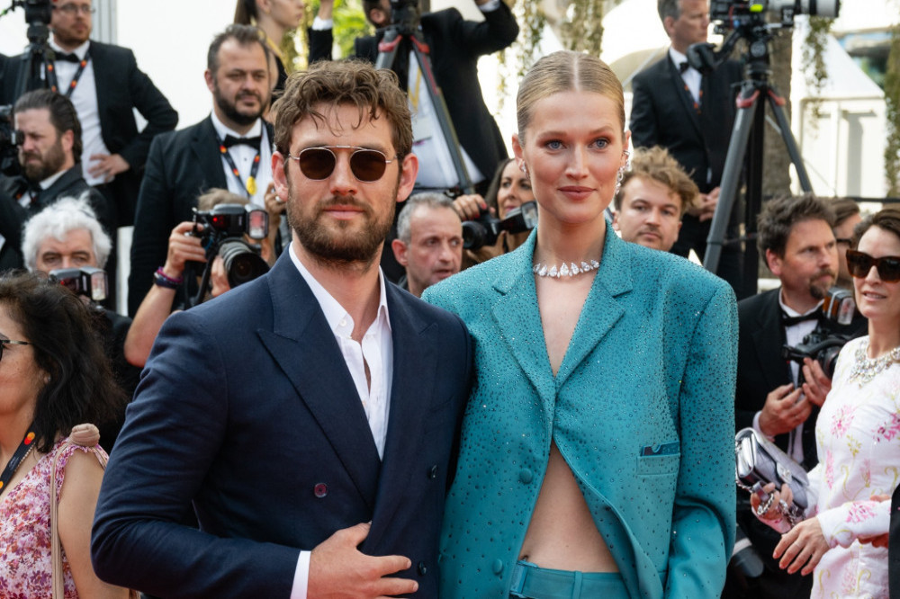 Alex Pettyfer and Toni Garrn have married again in a second ceremony