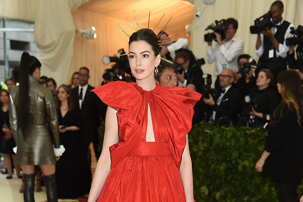 Anne Hathaway’s stylist believes ‘style is about confidence‘