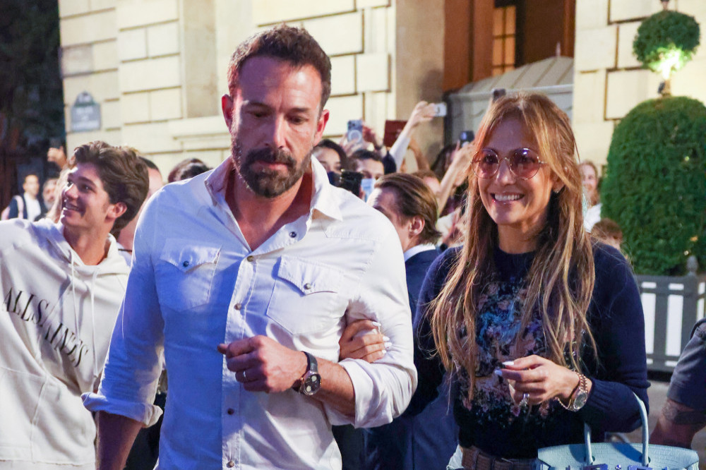 Ben Affleck and Jennifer Lopez are really happy managing a blended family