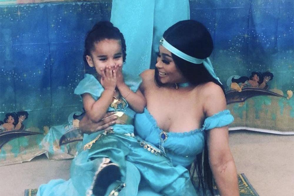 Blac Chyna and daughter Dream (c) Instagram