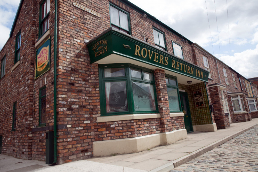 This Morning to broadcast an episode from Coronation Street