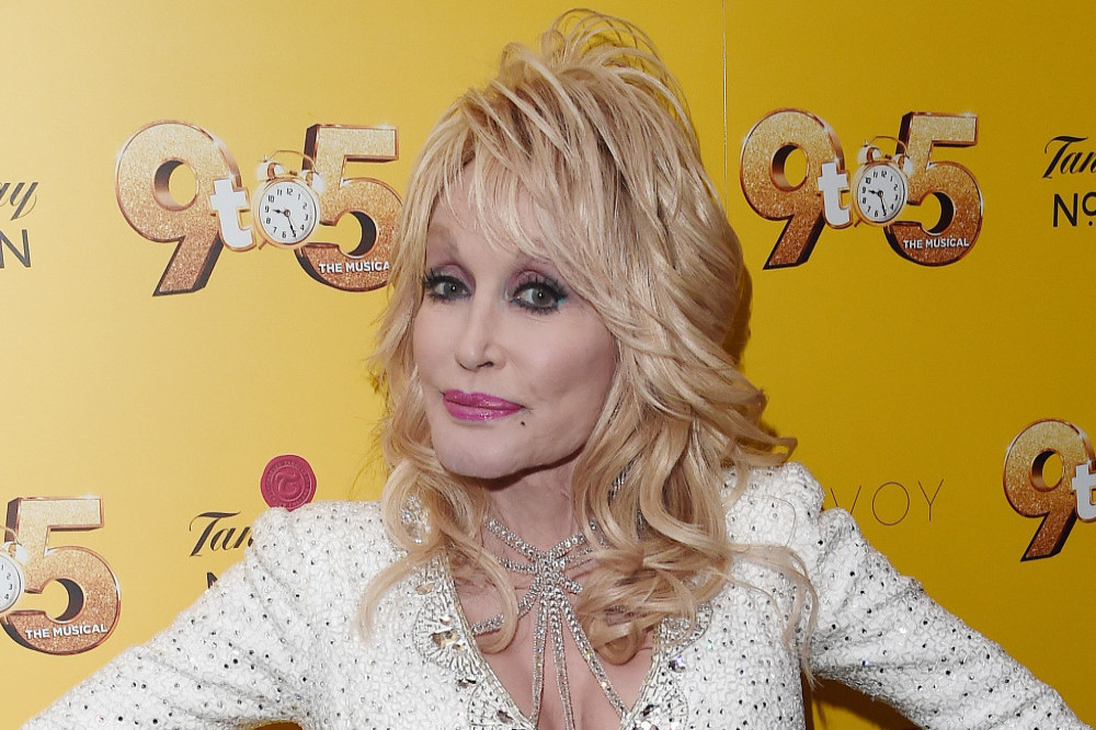 Dolly Parton was asked to tea by royalty but couldn't fit it in
