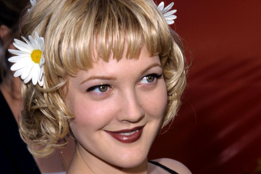 Drew Barrymore at the 1998 Oscars
