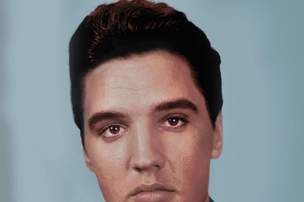 Elvis Presley The Searcher 3CD packshot 