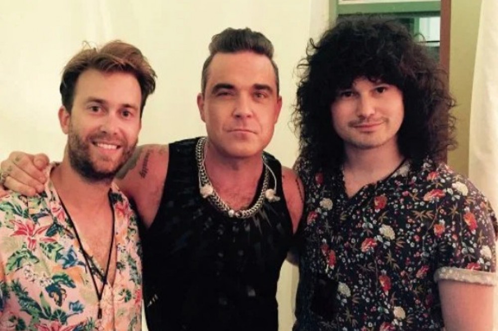 Flynn Francis, Robbie Williams and Tim Metcalfe (c) Instagram