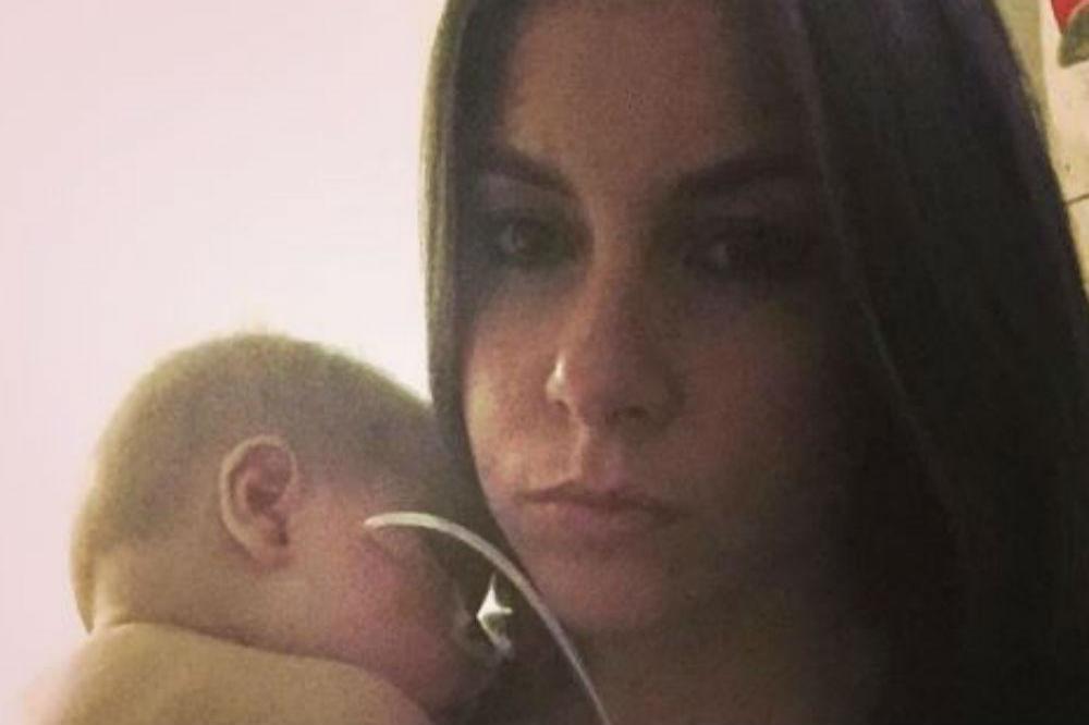 Imogen Thomas and baby Siera [Instagram]