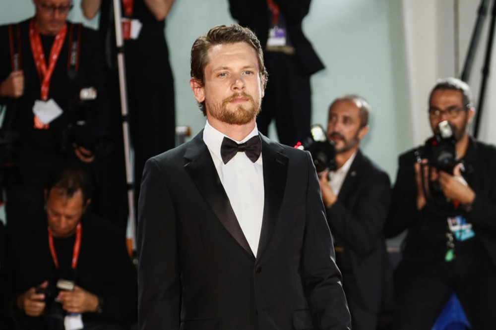 Jack O'Connell is to star in 'Back to Black'