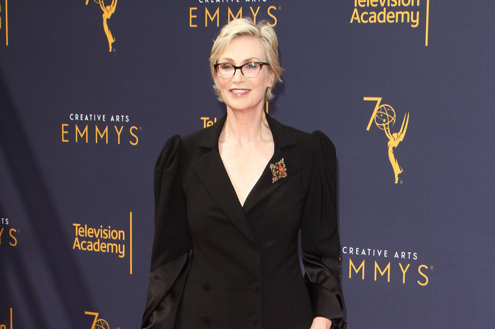 Jane Lynch has opened up about her sobriety