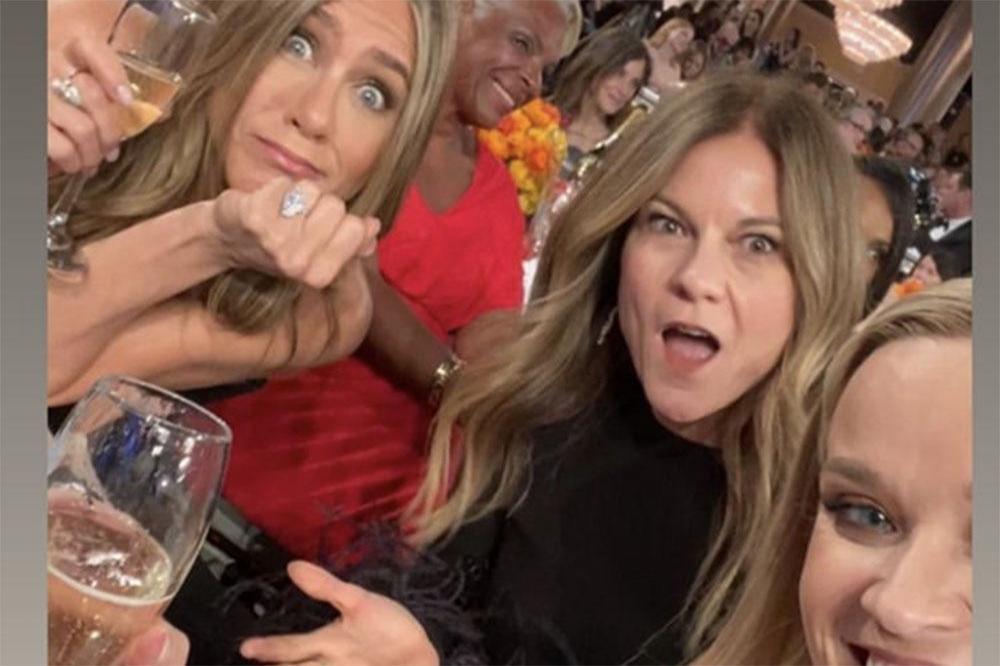 Jennifer Aniston and Reese Witherspoon (c) Instagram