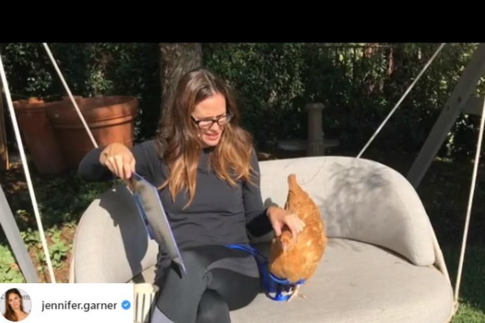 Jennifer Garner with Regina George (c) Jennifer Garner/Instagram