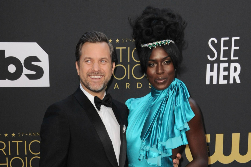 Joshua Jackson and Jodie Turner-Smith had a date night at the Critics Choice awards