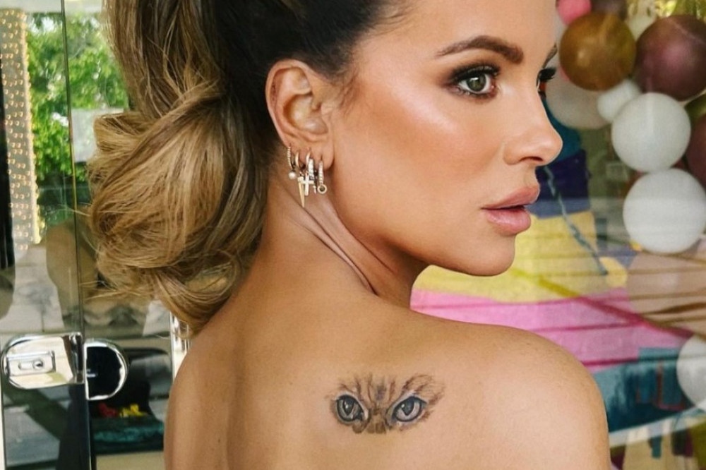 Kate Beckinsale has a new tattoo tribute to her beloved cat Clive