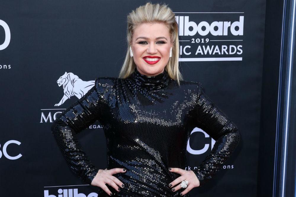Kelly Clarkson at the Billboard Music Awards