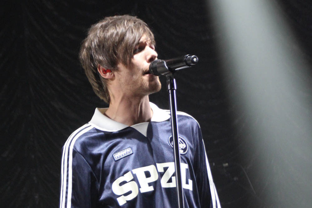 Louis Tomlinson admits he chased a hit with 'Just Hold On'