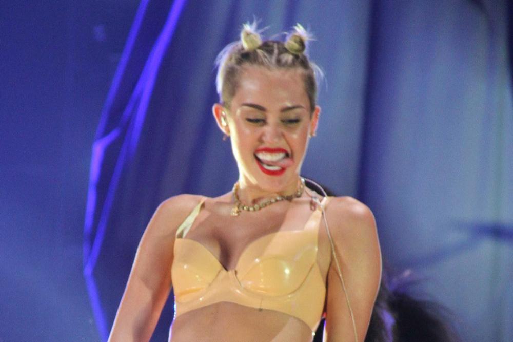 Miley Cyrus performing at MTV VMAs