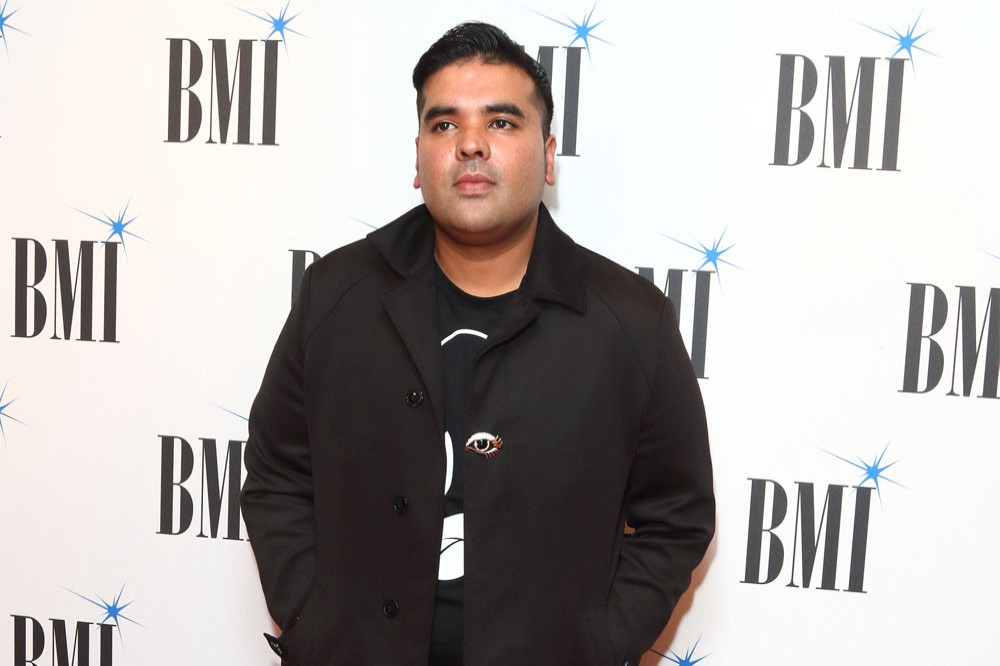 Naughty Boy to quit the castle?
