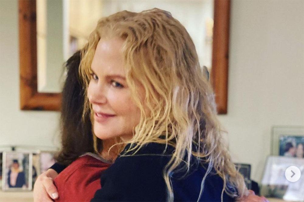 Nicole Kidman and her mom (c) Instagram