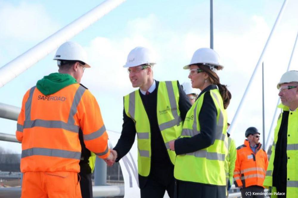 Prince William and Duchess Catherine with their hard hats on (c) Kensington Palace
