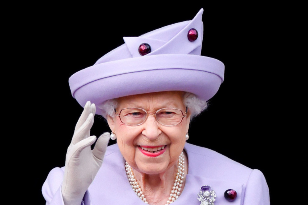 Queen Elizabeth once won a Pointless trophy