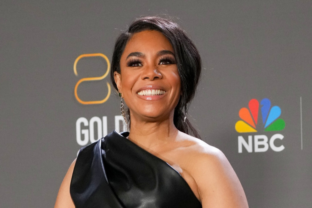 Regina Hall tried to pull herself together