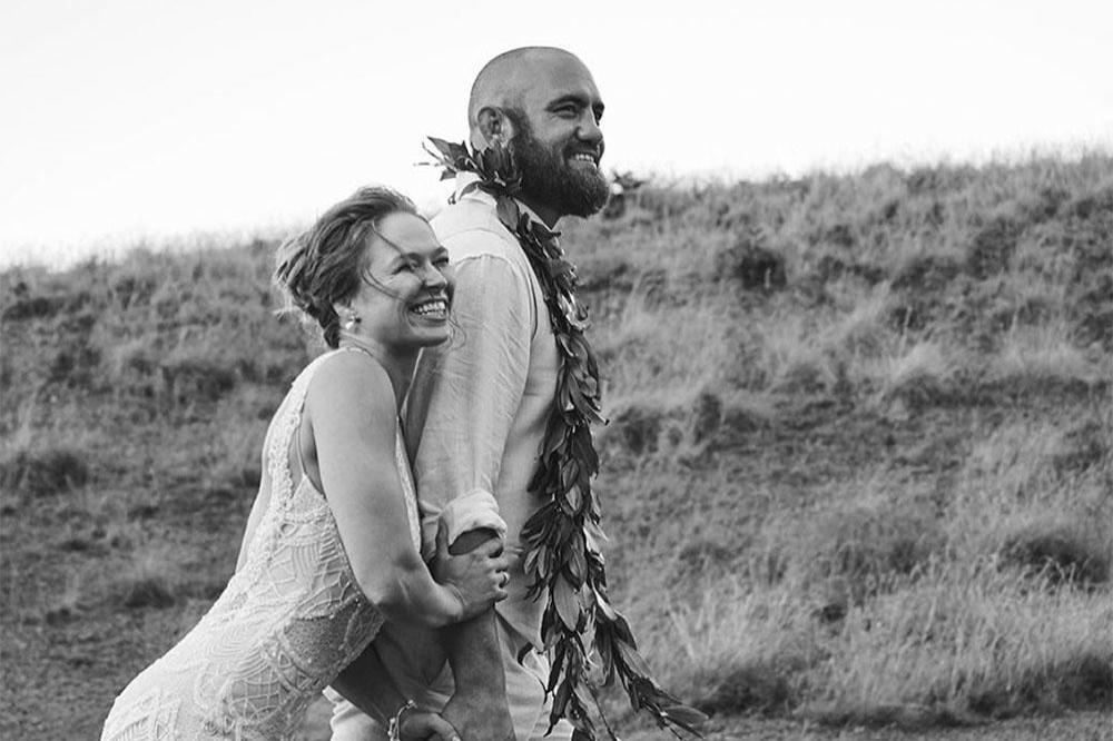 Ronda Rousey and Travis Browne (c) Instagram