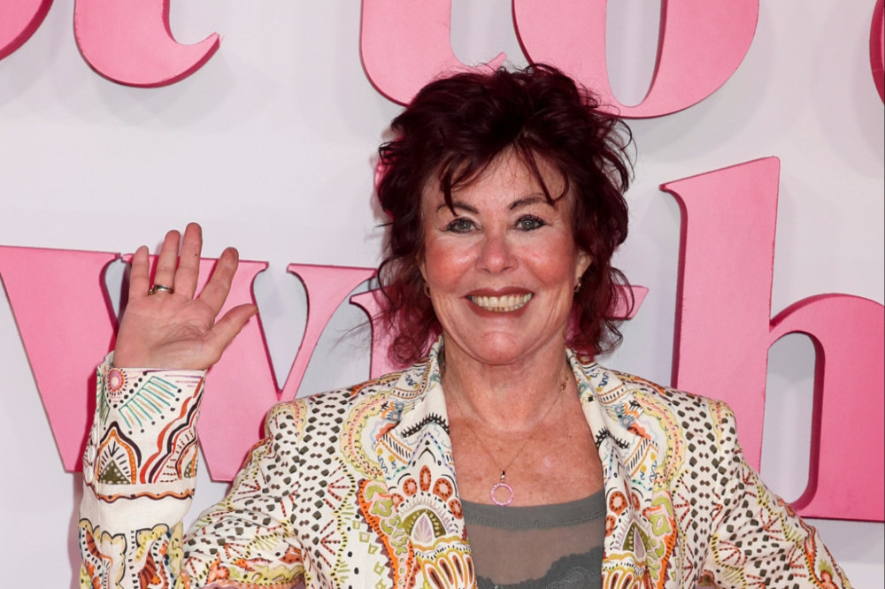 Ruby Wax went on a 30-day silent retreat