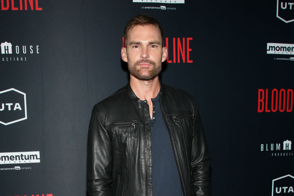 Seann William Scott enjoys playing serious characters