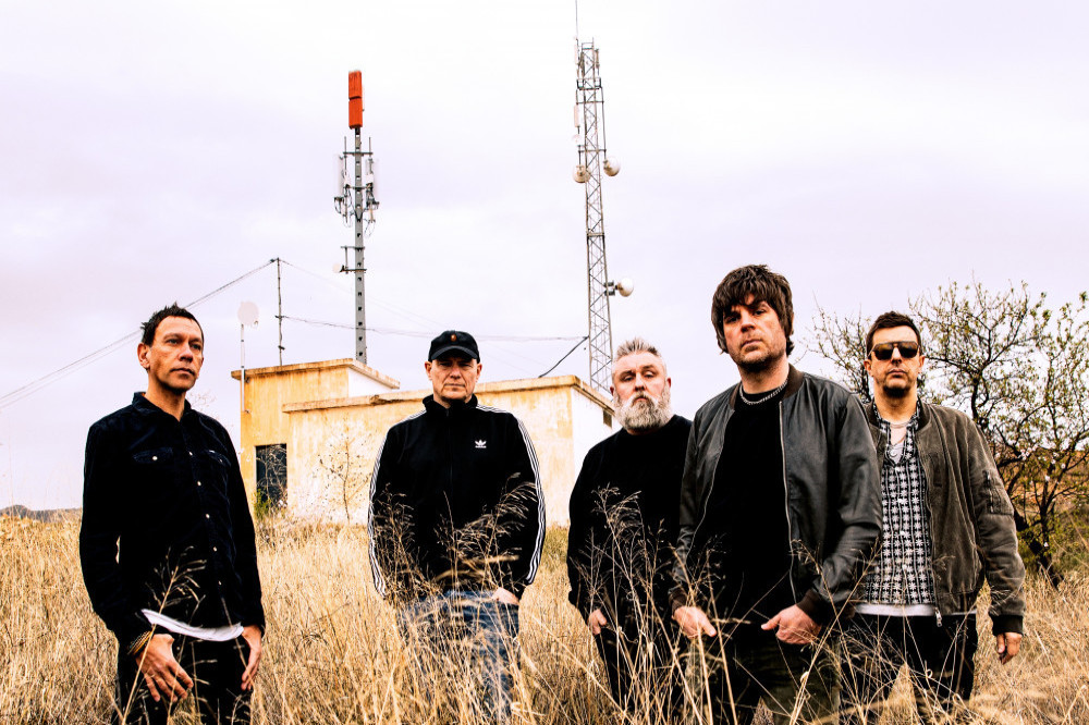Shed Seven are back with the new single 'Kissing California'