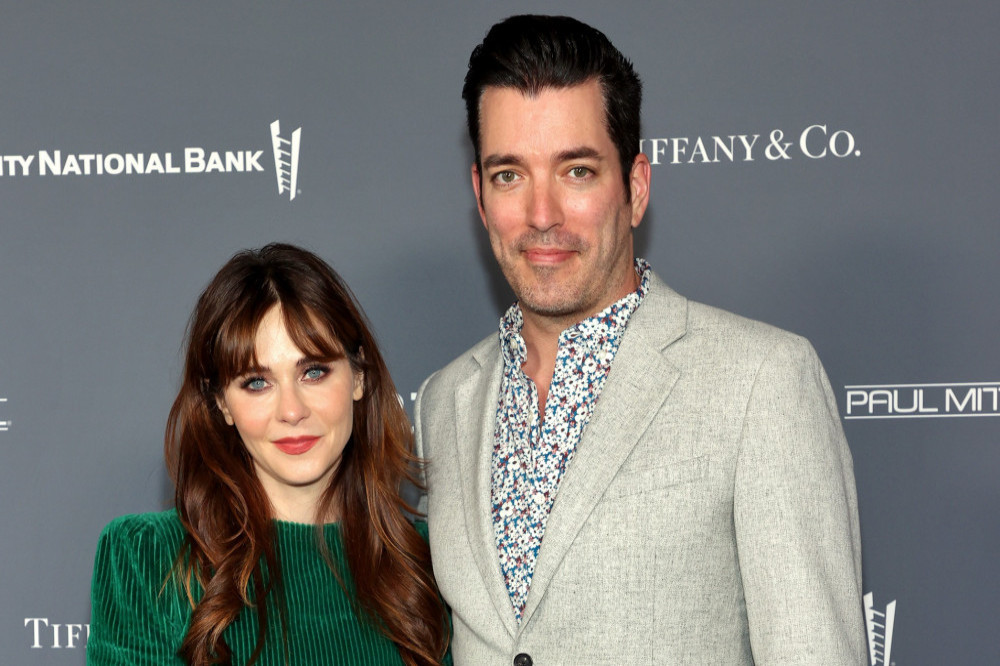 Zooey Deschanel and Jonathan Scott are relaxed about wedding planning