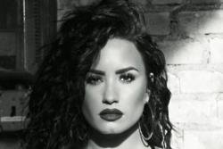 Demi Lovato gets career advice from Aretha Franklin
