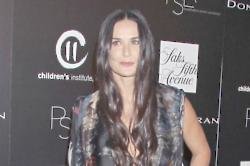 Demi Moore In Shock After Dead Man Found In Her Pool