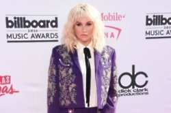 Kesha 'almost died'