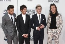 One Direction stole golf caddies on tour