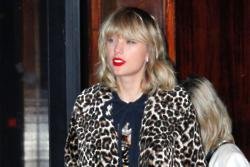 Taylor Swift shoots music video at London kebab shop