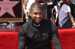 Watch as Usher strips off for steamy naked selfie | OK 