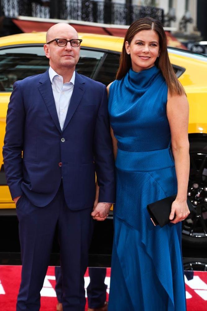 Steven Soderbergh with wife Jules Asner