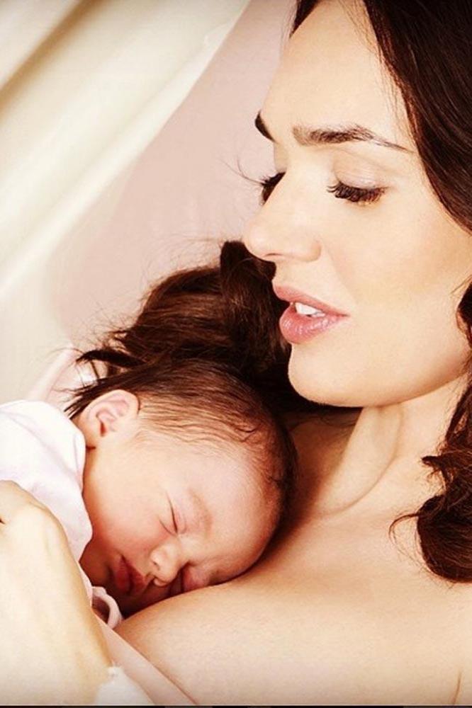 Tamara Ecclestone and baby Sophie (c) Instagram