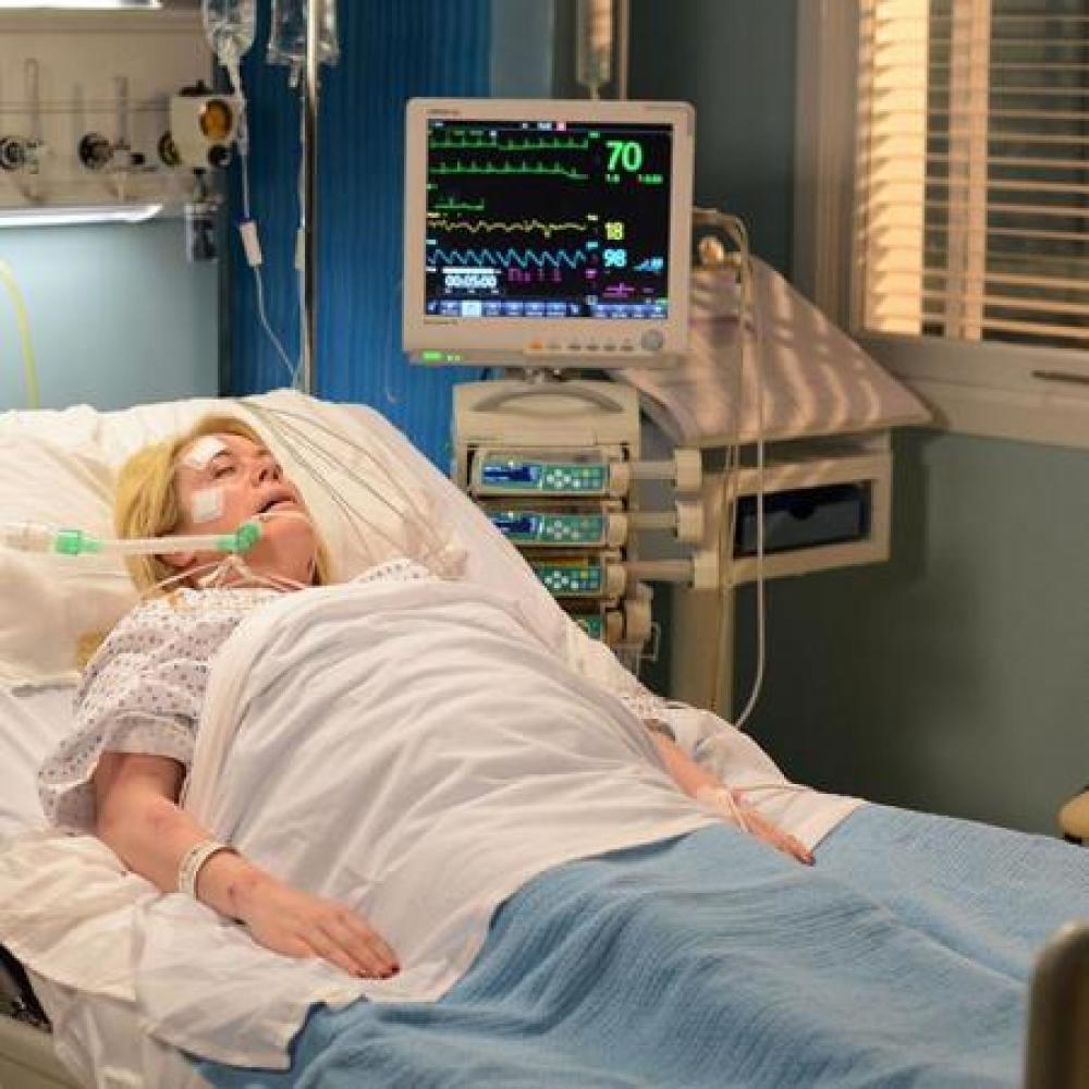 EastEnders' Sharon in hospital