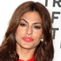 Eva Mendes is reportedly dating Ryan Gosling