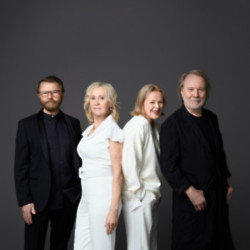 ABBA announce first Christmas song
