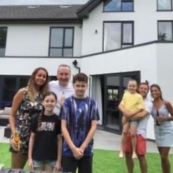 Andy Whyment and Alan Halsall's families (c) Instagram/Alan Halsall
